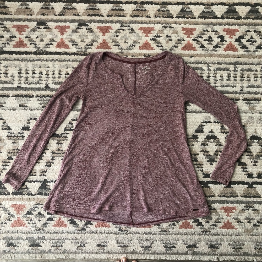 ☀️3/$20 Hollister Purple Long Sleeve Fitted Blouse